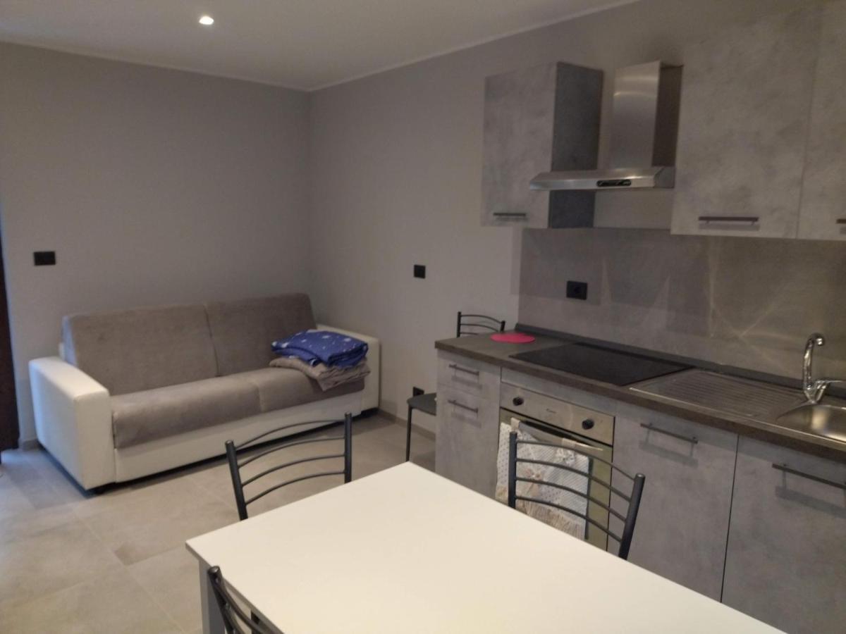 la casa di nonna pina Villa Roccasparvera Eksteriør billede