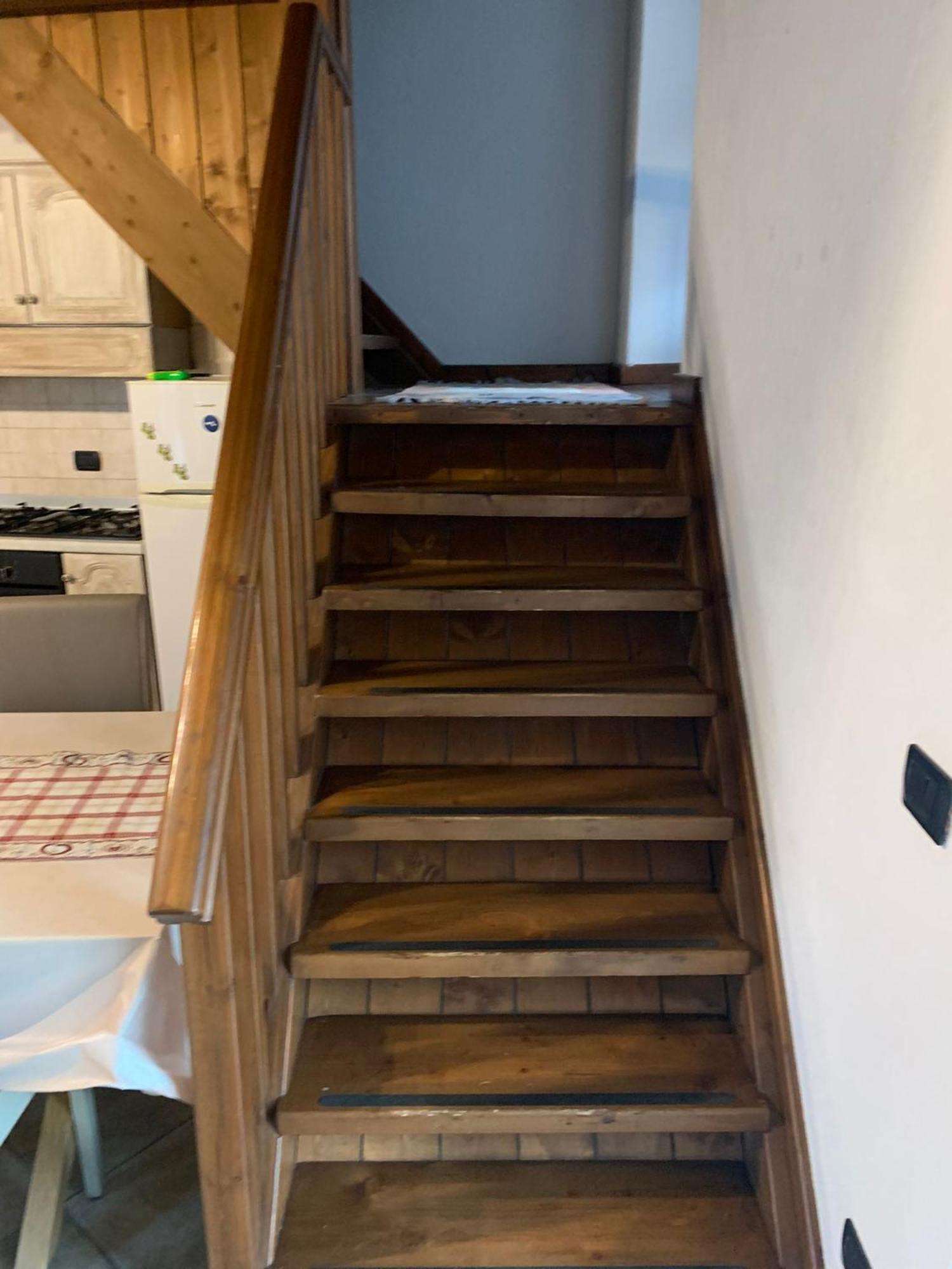 la casa di nonna pina Villa Roccasparvera Eksteriør billede